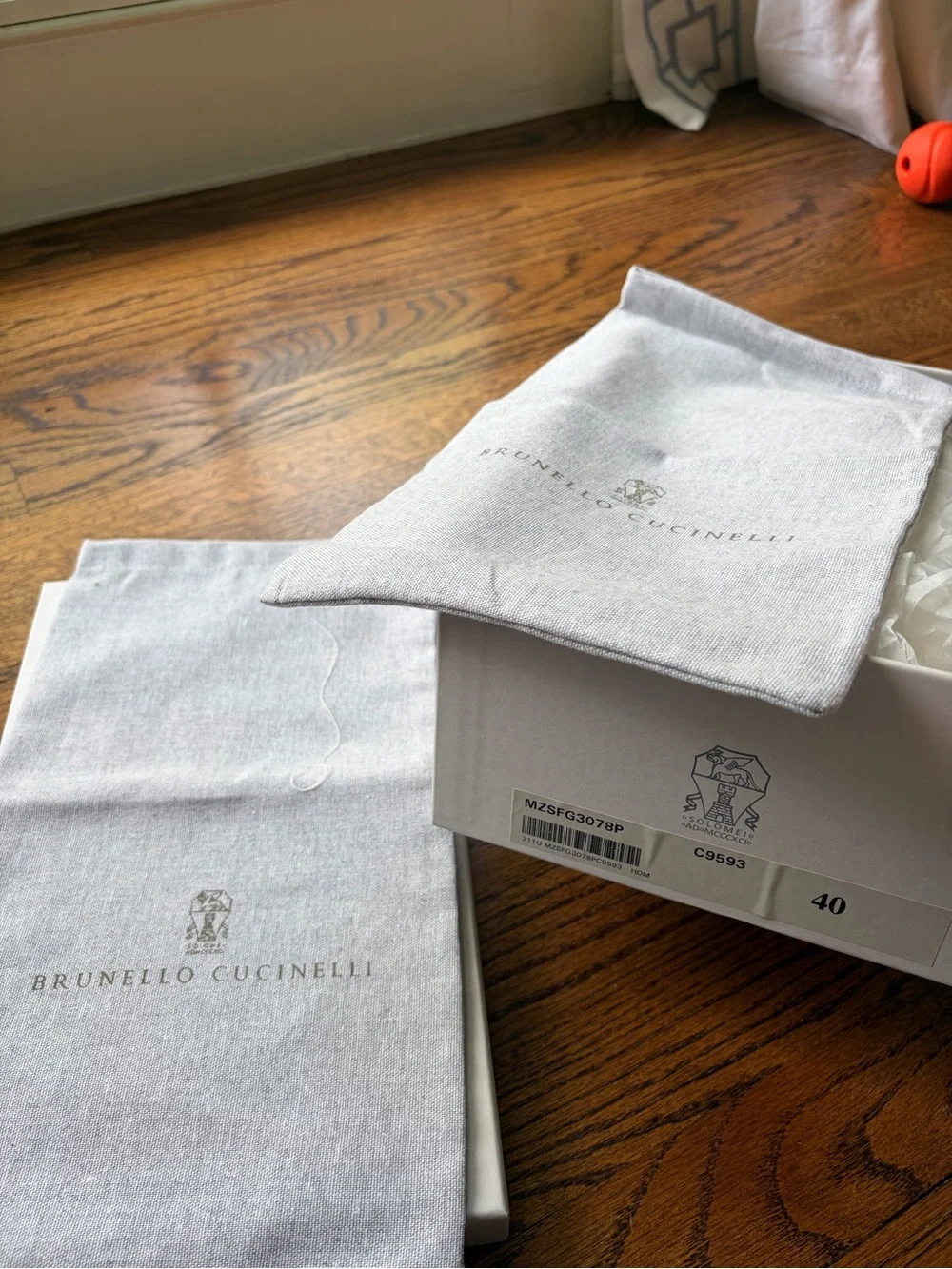 Brunello Cucinelli sleek slip